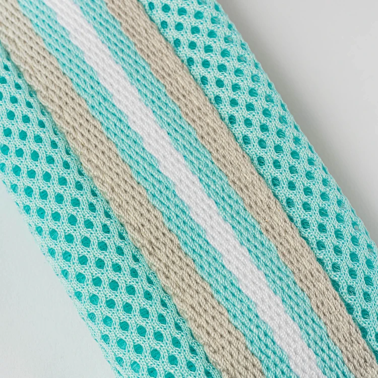 HHVHMR10006CloseUp.jpg