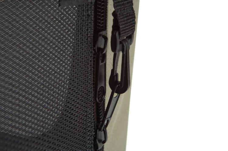 SoftKennel_door_lock.jpg