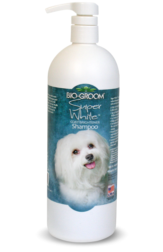 biogroom_dog_shampoo_superwhite_32oz-700x1080.jpg
