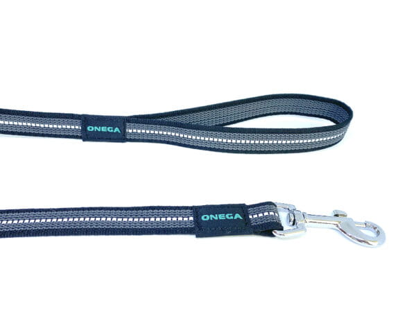 latex-grey-reflective-handle-ZN-600x450.jpg