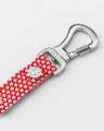 Smycz Red star Printed HHL10087-M/L – czerwona w białe gwiazdy 1,2 m – marki Hugo & Hudson