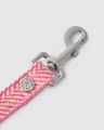 Smycz Pink Herringbone Luxury Tweed HHTL10025-XS/S – Pomarańczowa geometryczna 1,2 m – marki Hugo & Hudson 
