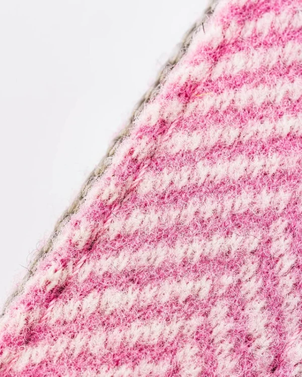 3tmb25_640x800_crop_center.webp